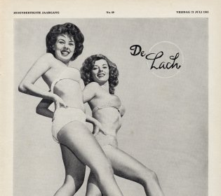 Cover van tijdschrift De Lach, 21 juli 1961. Op de foto staan 2 lachende vrouwen in bikini. 