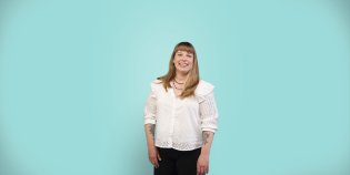 Portretfoto van KB-medewerker bij tekst over IT