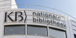 Afbeelding van het logo op het KB-gebouw