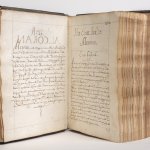 Foto van de met de hand geschreven Koran.