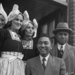 Een Indonesische delegatie op bezoek in Volendam