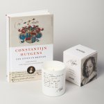 Boek en geurkaars Constantijn Huygens,