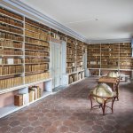 Interieur van Leufstabruk, Zweden. Een van de buitenlandse bibliotheken met veel Nederlands drukwerk dat is toegevoegd aan de STCN.