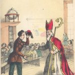 Getekende Sinterklaas met staf en mijter begroet een man. Op de achtergrond kijken mensen zittend toe.