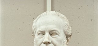 Buste van Adriaan Bogaers