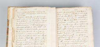 Het handschrift met het werk van Spinoza.