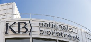 Afbeelding van het logo op het KB-gebouw