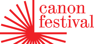 Logo Canonfestival, driekwart rode cirkel bestaande uit lijnen die boeken moeten voorstellen.